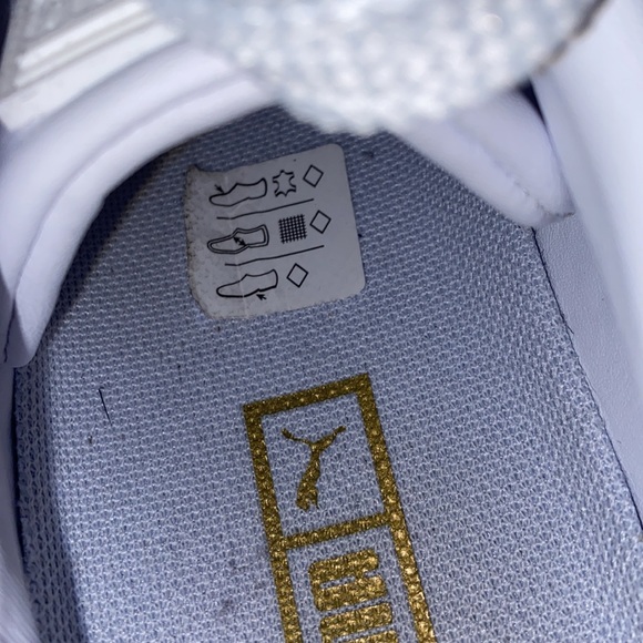 Puma shoes women’s white size 9 - Picture 8 of 8